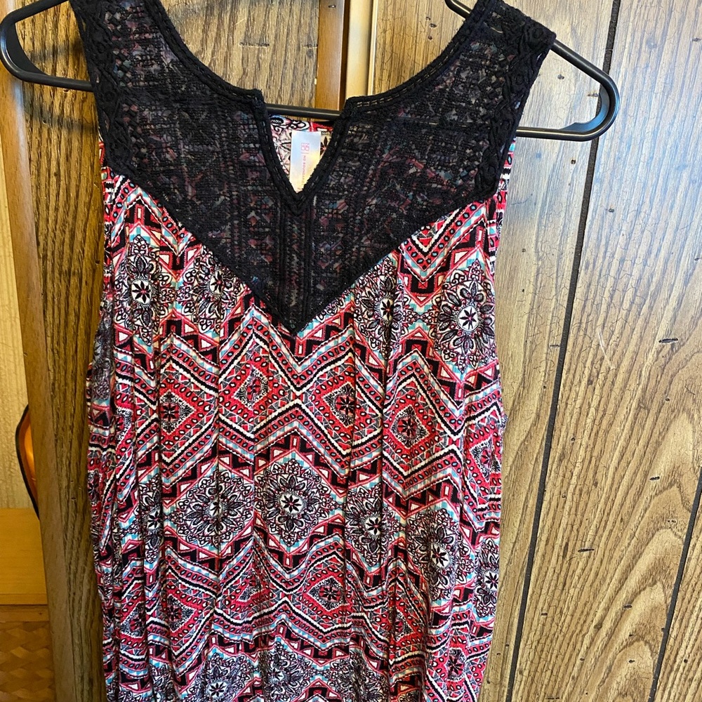 No Boundaries 2x Sleeveless Tank Pink and Black Print